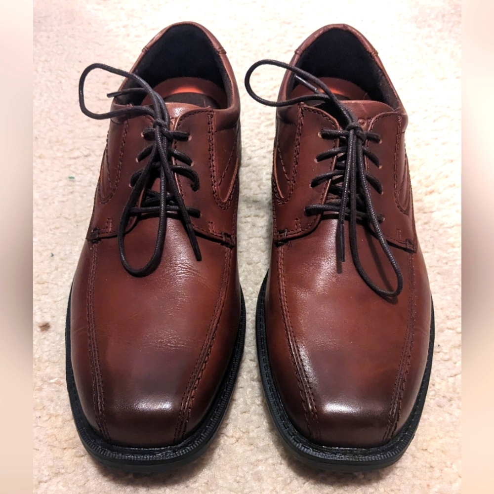 Men's Rockport TruTech Brown Leather Square-Toe Dress Shoes, Size 9.5